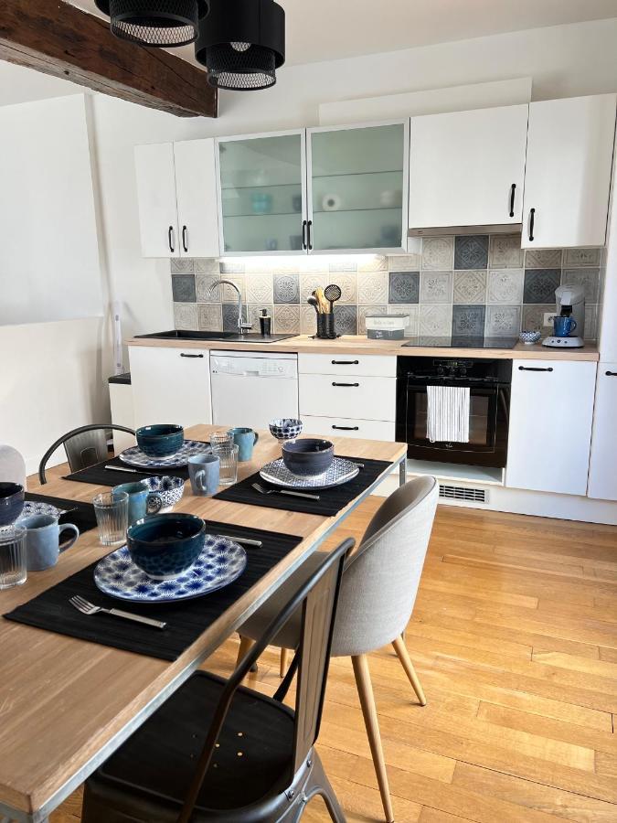 Le Rabelais, Superbe Appartement En Duplex, Proche Forteresse Et Monument Historique Chinon Luaran gambar